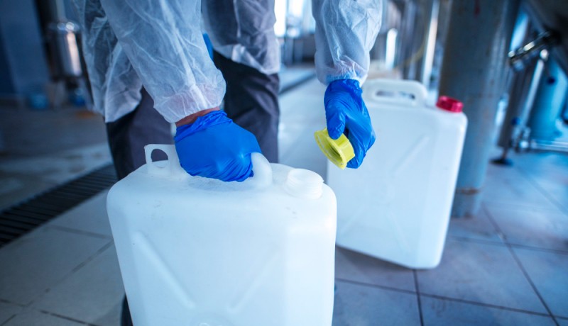 Importação de produtos químicos Como o parceiro certo evita problemas